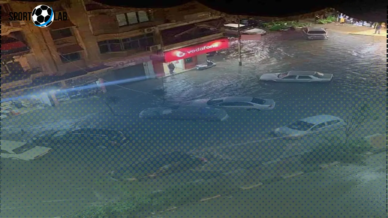 تغير مفاجئ في الطقس وأمطار غزيرة مع خطر السيول في 3 مناطق غدًا